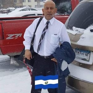 Meet your Posher, Jose